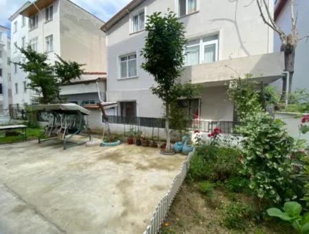 Kumbağ Merkezi Konumda Sezonluk Kiralık 1+1 Daire (Komisyonsuz)