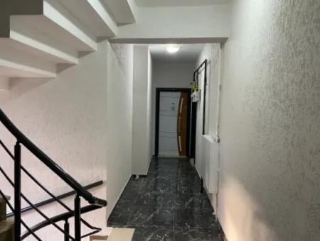 Tekirdağ Kumbağ'da Ana Cadde Üzeri Yeni Binada Kiralık 2+1 Daire