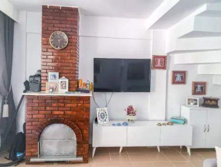 Kumbağ Merkezde Denize Ve Ana Caddeye Sıfır Site İçerisinde Kiralık 3+1 Villa