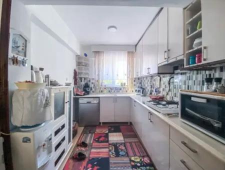 Kumbağ Merkezde Denize Ve Ana Caddeye Sıfır Site İçerisinde Kiralık 3+1 Villa