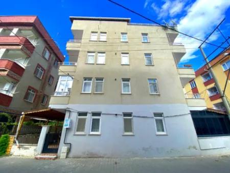 Kumbağ Pazar Sokağında Kiralık 2+1 Eşyalı Daire