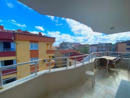 Kumbağ Pazar Sokağında Kiralık 2+1 Eşyalı Daire