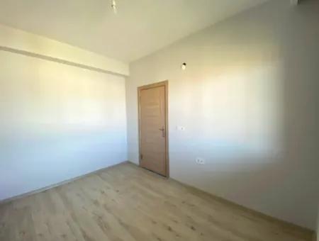 Kumbağ Havuzlu Site İçerisinde Kiralık Sıfır 2+1 Dubleks Daire