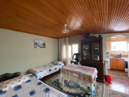 Kumbağ Merkezi Konumunda Kiralık 2+1 Daireler