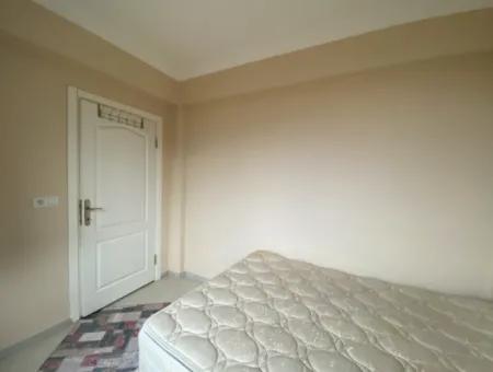 Kumbağ Pazar Sokağı Mevkii Asansörlü Binada Eşyalı Kiralık 2+1 Daire