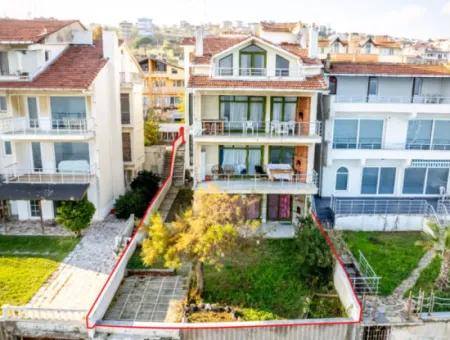 Barbaros Denize Sıfır Satılık 288 M2 Arsa Ve Bina