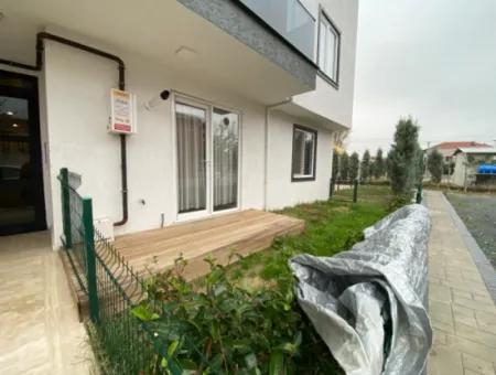 Kumbağ Havuzlu Ve Bahçeli Eşyalı 2+1 Kiralık Daire