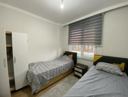 Kumbağ Havuzlu Ve Bahçeli Eşyalı 2+1 Kiralık Daire