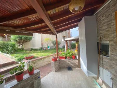 Topağaç Mah. 3 Katlı Deniz Manzaralı Satılık Villa