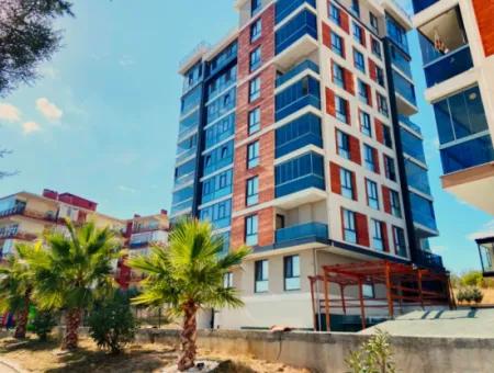 Topağaç Havuzlu Sitede Deniz Manzaralı Satılık 2+1 Daire