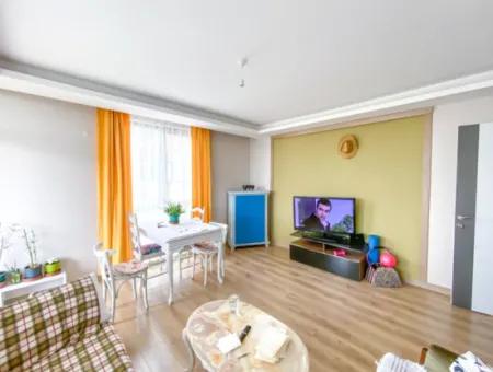 Topağaç Havuzlu Sitede Deniz Manzaralı Satılık 2+1 Daire