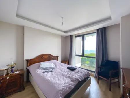 Topağaç Havuzlu Sitede Deniz Manzaralı Satılık 2+1 Daire