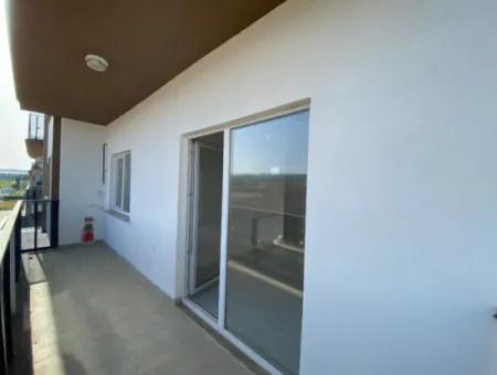 Kumbağ Havuzlu Sitede Denize Yakın Yaz-Kış Kiralık 2+1 Sıfır Daire