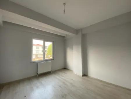 Kumbağ Havuzlu Ve Aquaparklı Sitede Yaz-Kış Kiralık 2+1 Daire