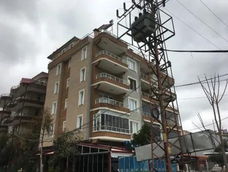 Kumbağ Merkez'de Cadde Üzerinde 2+1 Kiralık Daire