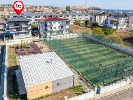 Kumbağ'da Park Karşısında Satılık Sıfır Lüks 2+1 Daireler