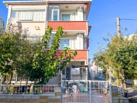 Caddenin Deniz Tarafı Geniş 2+1 Doğalgazlı Eşyalı Kiralık Daire