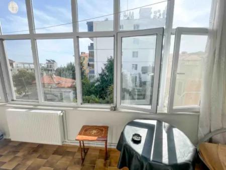 Kumbağ'da Cadde Üstü Denize Yakın Eşyalı Doğalgazlı Kiralık 2+1