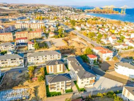 Havuzlu Lüks Sitede Ayrı Mutfaklı 2+1 Yaz-Kış Kiralık Daireler