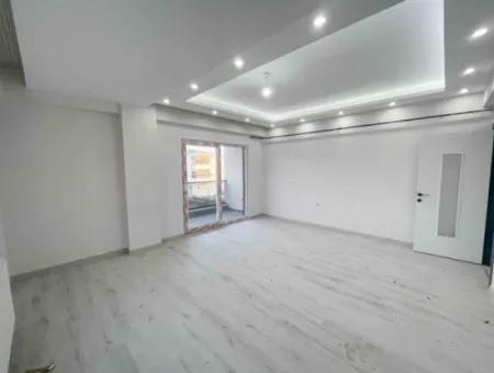 Havuzlu Lüks Sitede Ayrı Mutfaklı 2+1 Yaz-Kış Kiralık Daireler