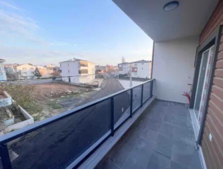 Havuzlu Lüks Sitede Ayrı Mutfaklı 2+1 Yaz-Kış Kiralık Daireler