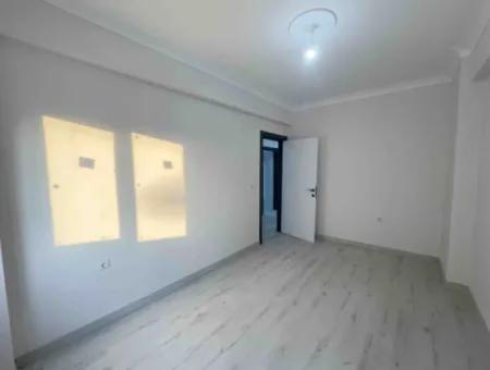 Havuzlu Lüks Sitede Ayrı Mutfaklı 2+1 Yaz-Kış Kiralık Daireler