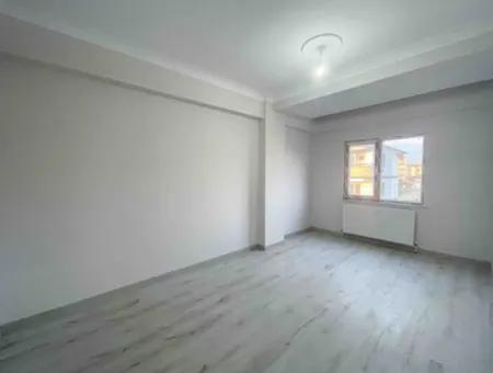 Havuzlu Lüks Sitede Ayrı Mutfaklı 2+1 Yaz-Kış Kiralık Daireler