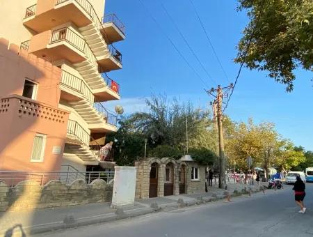 Kumbağ Denize Sıfır Site İçerisinde 2+1 Eşyalı Satılık Yazlık