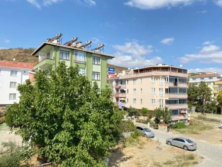 Tekirdağ Kumbağ Merkezde Doğalgazlı 2+1 Yaz-Kış Kiralık Daire