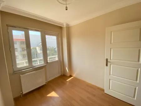 Tekirdağ Kumbağ Merkezde Doğalgazlı 2+1 Yaz-Kış Kiralık Daire