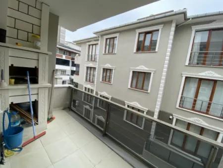 Kumbağ Havuzlu Sitede Doğa Ve Havuz Manzaralı 2+1 Satılık Yazlık